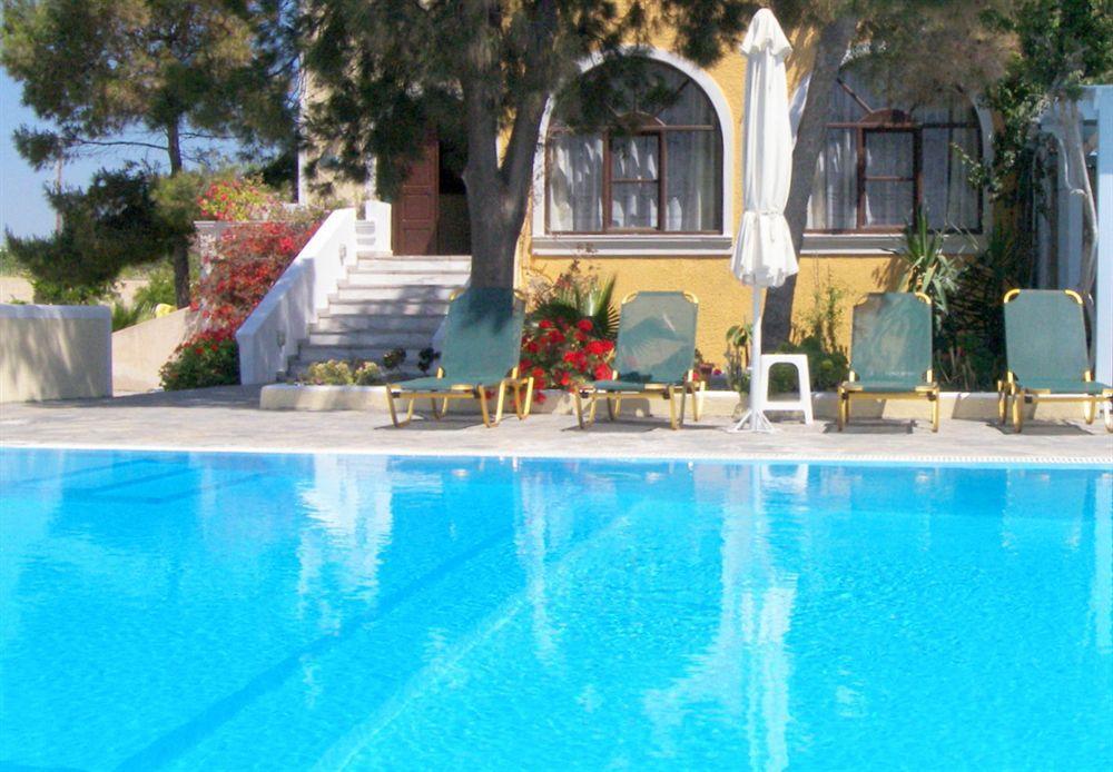 Alia Hotel Kamári Extérieur photo
