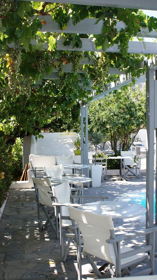 Alia Hotel Kamári Extérieur photo