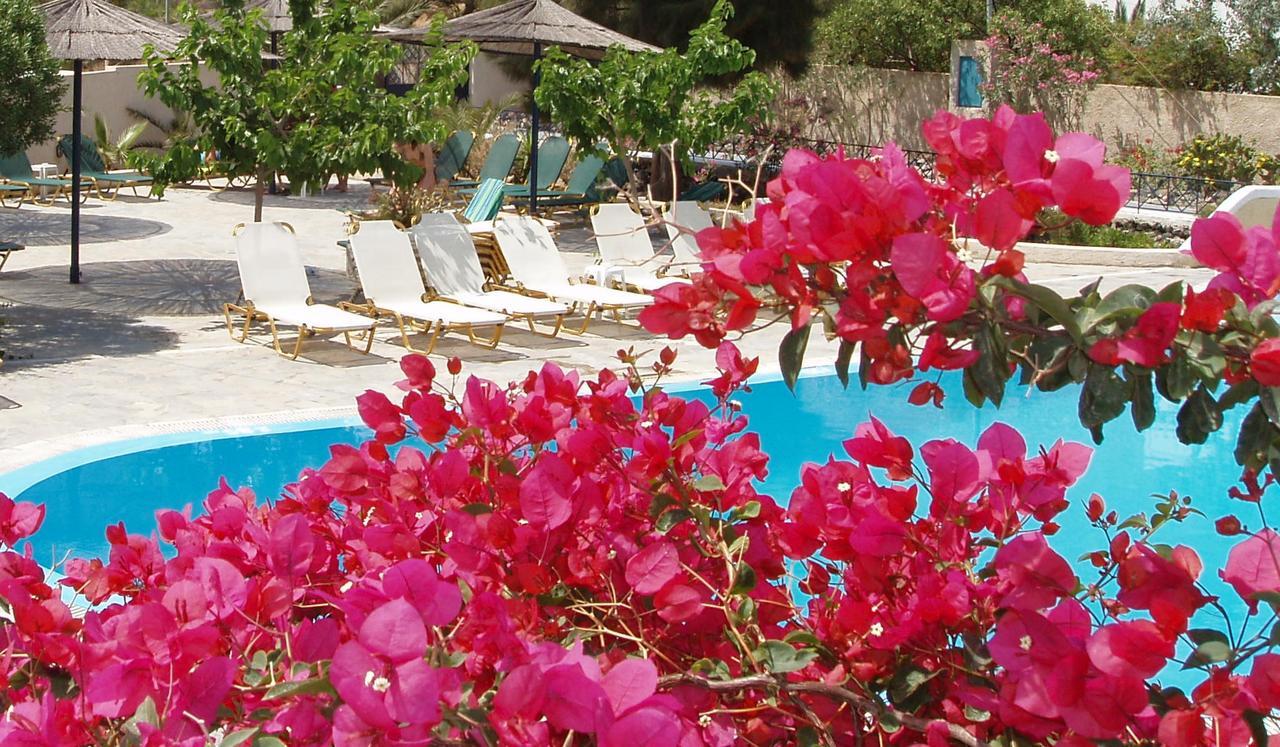 Alia Hotel Kamári Extérieur photo