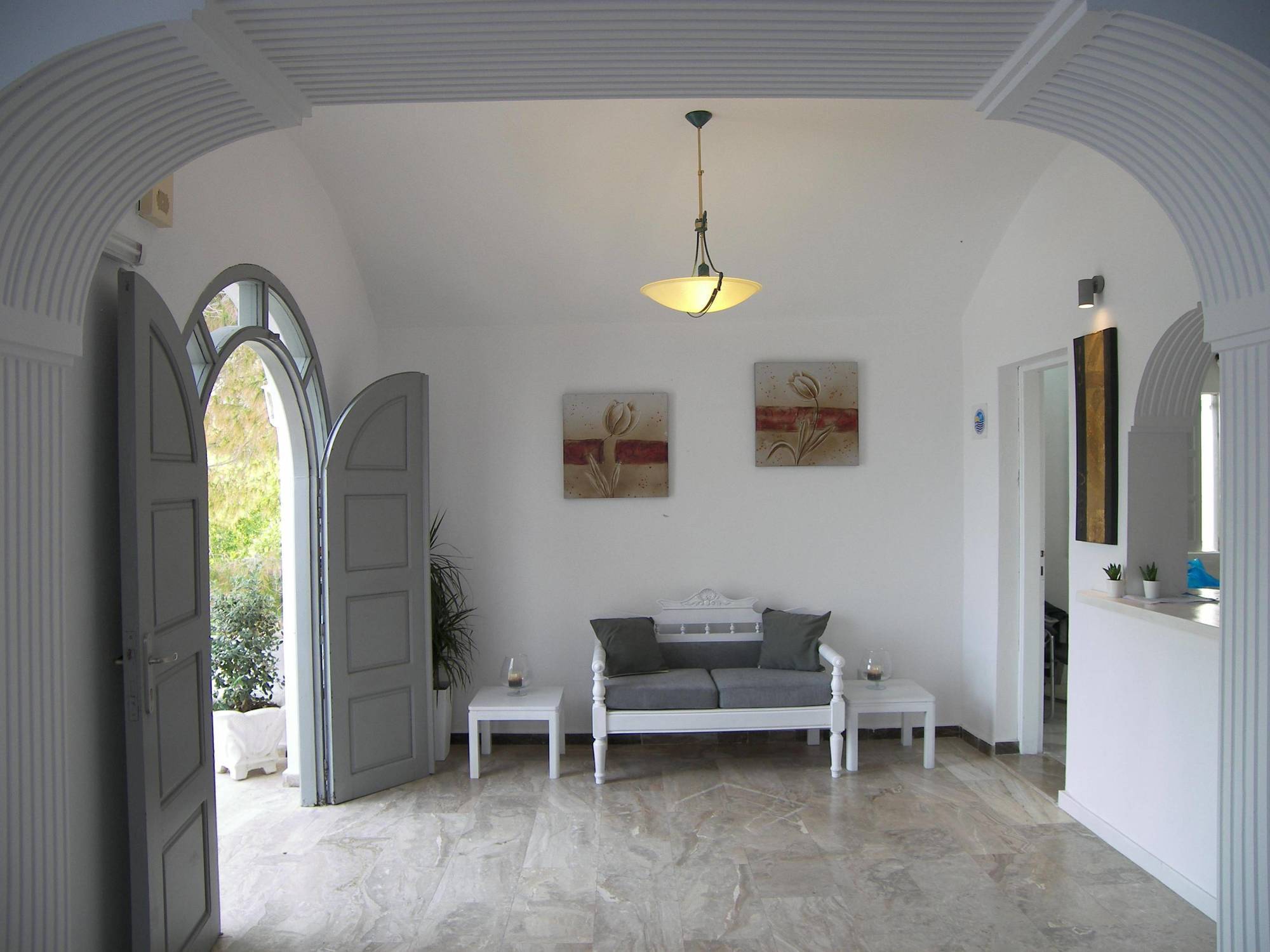 Alia Hotel Kamári Extérieur photo
